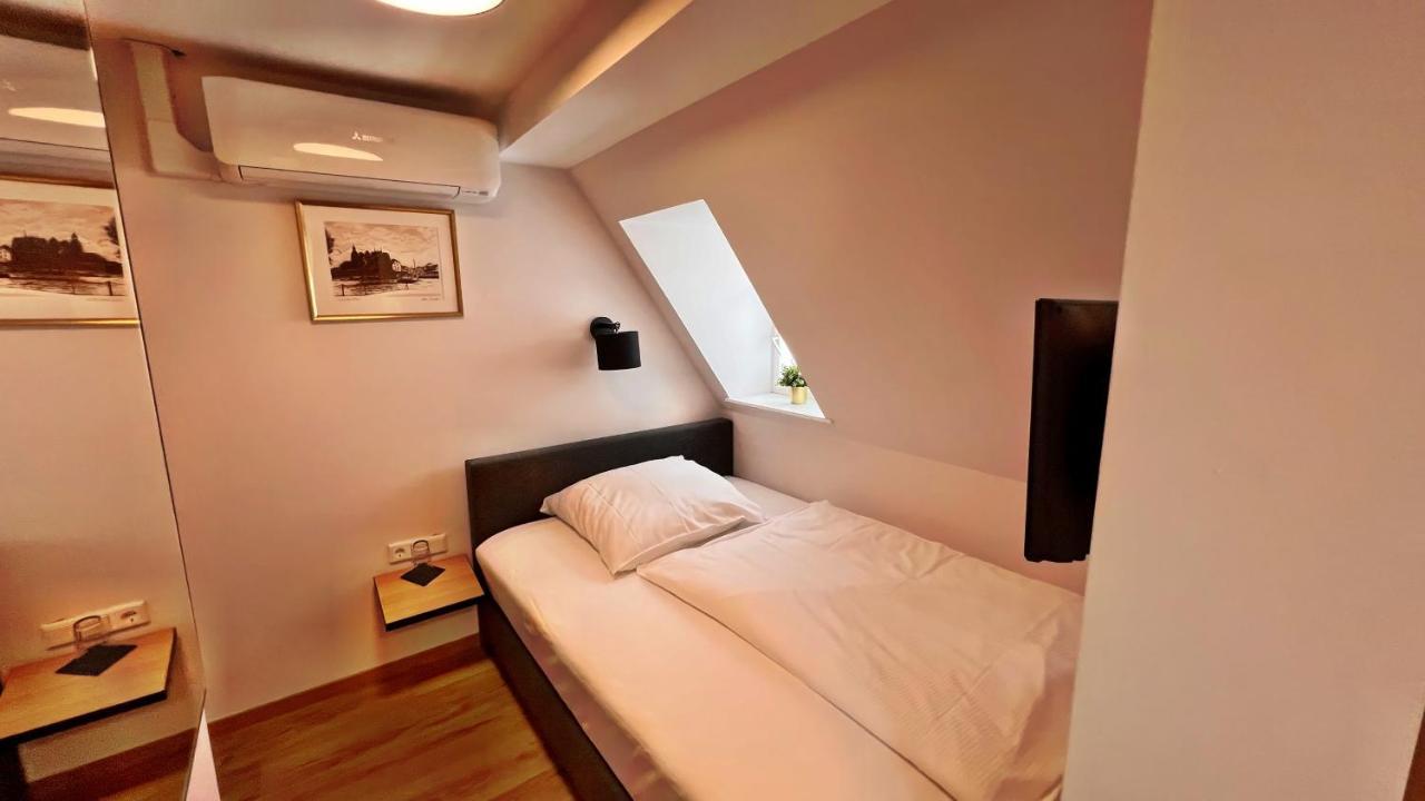 Hotel Zu Den Drei Kronen Seligenstadt Zewnętrze zdjęcie