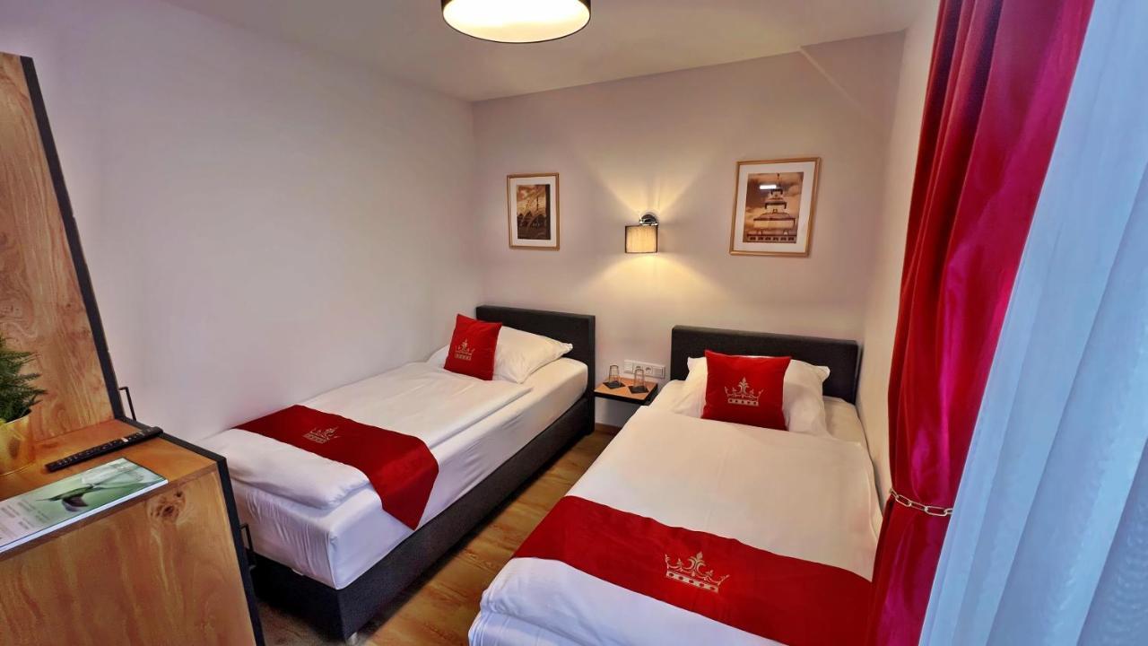 Hotel Zu Den Drei Kronen Seligenstadt Zewnętrze zdjęcie