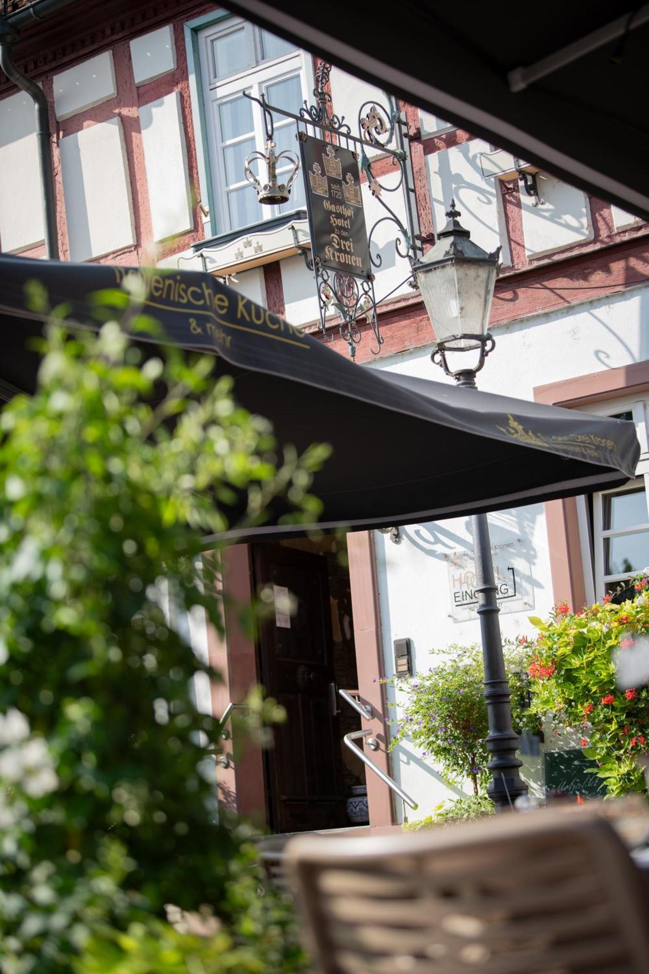 Hotel Zu Den Drei Kronen Seligenstadt Zewnętrze zdjęcie